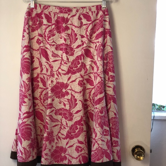 Lovely batik print skirt - Picture 7 of 8
